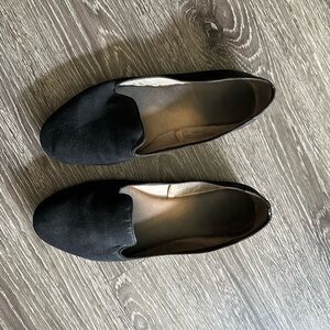 Well used Black flats